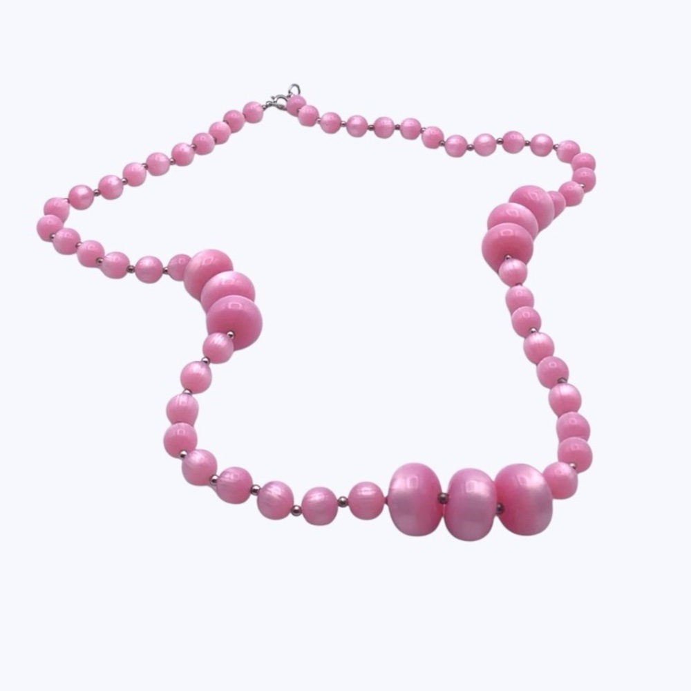 Vintage 60s Pink Lucite Moonglow Chunky Beaded
Long Necklace - Picture 2 of 9
